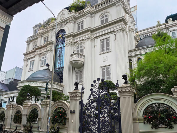 BIỆT THỰ CHÂU LONG